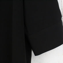 Laden Sie das Bild in den Galerie-Viewer, Second Hand &amp; OTHER STORIES Kleid Gr. 40 schwarz (*)