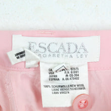 Laden Sie das Bild in den Galerie-Viewer, Second Hand ESCADA Wollrock Gr. 40 rosa Minirock (*)