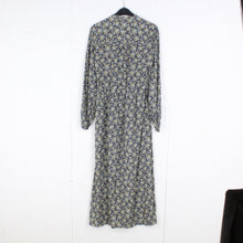 Laden Sie das Bild in den Galerie-Viewer, Second Hand JULIA FAGERHOLT Seidenkleid Gr. 34 grau mehrfarbig gemustert Seide (*)