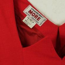 Laden Sie das Bild in den Galerie-Viewer, Vintage Kleid mit Seide Gr. S rot uni 80s
