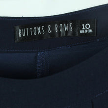 Laden Sie das Bild in den Galerie-Viewer, Second Hand BUTTONS &amp; BOWS Shorts Gr. 38 dunkelblau Sommershorts Hot Pants (*)