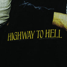 Laden Sie das Bild in den Galerie-Viewer, VINTAGE AC/DC T-Shirt Gr. XL &quot;Highway To Hell&quot;