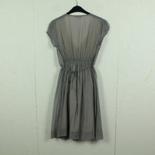 Laden Sie das Bild in den Galerie-Viewer, Second Hand SANDRO Kleid Gr. S grau mit Seide (*)