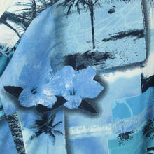 Laden Sie das Bild in den Galerie-Viewer, Vintage Hawaii Hemd Gr. L hellblau blau Blumen Palmen Kurzarm