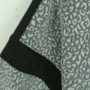 Second Hand ENVII Sweatshirt Gr. S grau schwarz Animalprint (*)