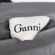Laden Sie das Bild in den Galerie-Viewer, Second Hand GANNI Lederrock Rock Gr. S grau Leder Minirock (*)