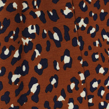 Laden Sie das Bild in den Galerie-Viewer, Second Hand BAUM UND PFERDGARTEN Kleid Gr. L braun blau Animalprint (*)