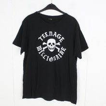 Laden Sie das Bild in den Galerie-Viewer, Teenage Millionaire Totenkopf T-Shirt