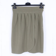 Laden Sie das Bild in den Galerie-Viewer, Vintage Rock Gr. S beige High Waist Rock