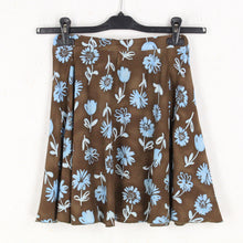 Laden Sie das Bild in den Galerie-Viewer, Vintage Rock Gr. XS braun blau gemustert Blumen High Waist Rock Blumenmuster