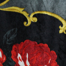 Laden Sie das Bild in den Galerie-Viewer, Vintage Samtrock Gr. S mehrfarbig gemustert High Waist Samt Rock Bleistiftrock