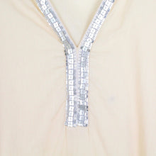 Laden Sie das Bild in den Galerie-Viewer, Second Hand ILSE JACOBSEN Bluse Gr. 36 apricot Pailletten (*)