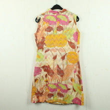 Laden Sie das Bild in den Galerie-Viewer, Vintage Kleid Gr. M nude mehrfarbig 70s geblümt Etuikleid