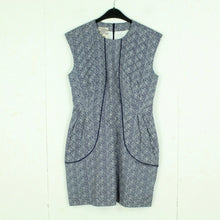 Laden Sie das Bild in den Galerie-Viewer, Second Hand BAUM UND PFERDGARTEN Kleid Gr. 38 blau weiß gemustert (*)