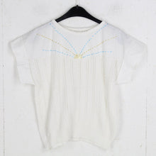 Laden Sie das Bild in den Galerie-Viewer, Vintage Pullover Female Gr. S weiß Strick Perlen
