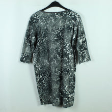 Laden Sie das Bild in den Galerie-Viewer, Second Hand MAISON SCOTCH Kleid Gr. 34 schwarz mehrfarbig gemustert(*)