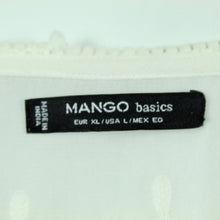 Laden Sie das Bild in den Galerie-Viewer, Second Hand MANGO Bluse Gr. XL weiß bestickt Boho (*)
