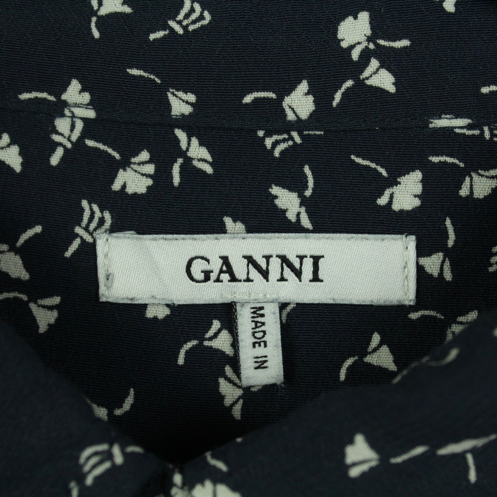 Second Hand GANNI Bluse Gr. 40 dunkelblau weiß geblümt (*)