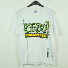 Laden Sie das Bild in den Galerie-Viewer, VINTAGE Souvenir T-Shirt Gr. M &quot;Cebu Philippines&quot;