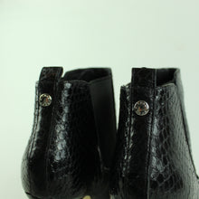 Laden Sie das Bild in den Galerie-Viewer, Second Hand MICHAEL KORS Ankle Boots Gr. 8 (38,5) schwarz High Heels (*)