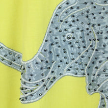 Laden Sie das Bild in den Galerie-Viewer, Vintage Shirt Gr. S gelb grau Elefant Perlen