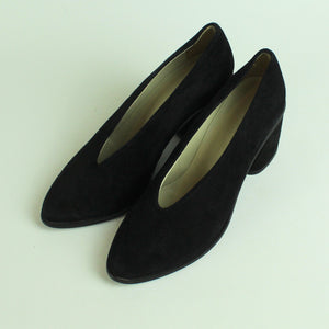 Second Hand COS Pumps Gr. 37 schwarz Wildleder (*)