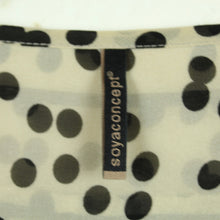 Laden Sie das Bild in den Galerie-Viewer, Second Hand SOYACONCEPT Bluse Gr. L creme schwarz gemustert (*)
