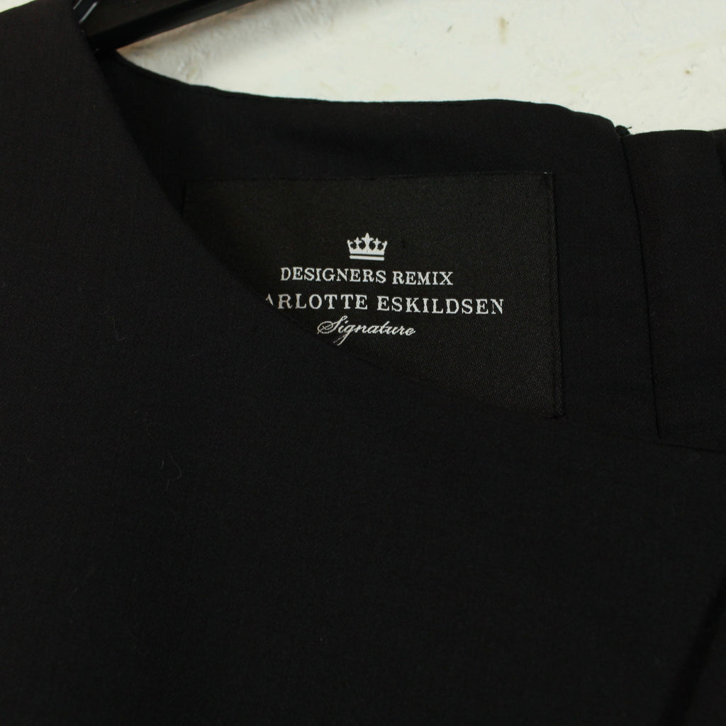 Second Hand DESIGNER REMIX by CHARLOTTE ESKILDSEN Kleid Gr. 36 schwarz Wollkleid  (*)
