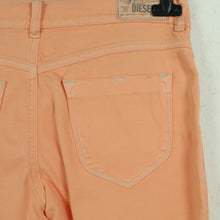 Laden Sie das Bild in den Galerie-Viewer, Second Hand DIESEL Jeans Gr. 30 (W) orange Mod. Livier-Ankle (*)