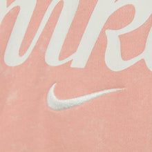 Laden Sie das Bild in den Galerie-Viewer, Second Hand NIKE Sweatshirt Gr. XS rosa mit Print (*)