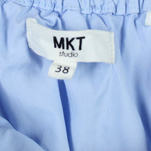Laden Sie das Bild in den Galerie-Viewer, Second Hand MKT STUDIO Carmenbluse Gr. 38 blau weiß gestreift (*)